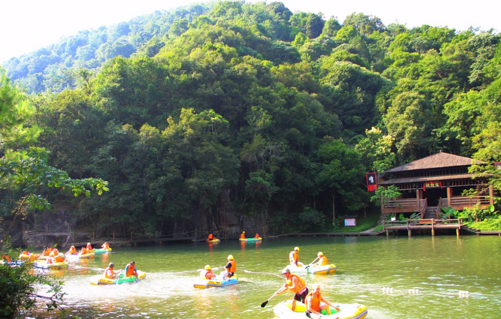 [河源]御临门温泉.桂山风景区.自助火锅二天美食五星游