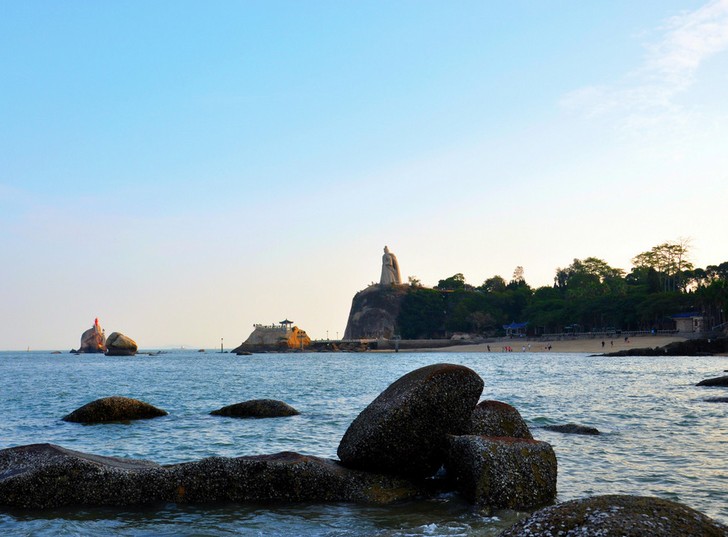 永定神秘土楼群+厦门鼓浪屿三天汽车团 